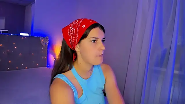 Laura Leee online show from 06/29/26, 10:15