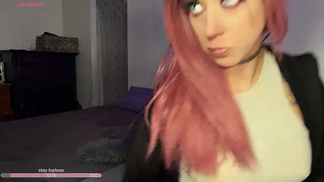 Snapshot of VeronicaRonnieTaylor chatting on 01/18/26, 11:47 VeronicaRonnieTaylor online show from 01/18/26, 11:47