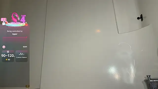 Snapshot of VeronicaRonnieTaylor chatting on 02/04/26, 06:41 VeronicaRonnieTaylor online show from 02/04/26, 06:41