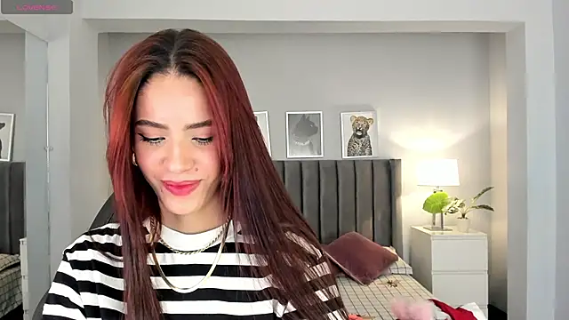 Madie  collins online show from 01/13/25, 12:02