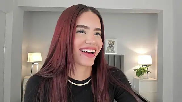 Madie  collins online show from 03/18/25, 11:30