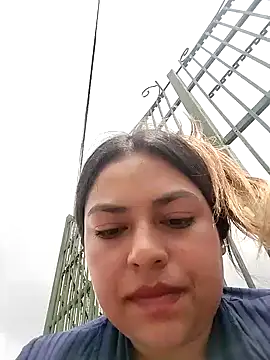 Snapshot of DULCE__26 chatting on 02/05/25, 05:09 DULCE  26 online show from 02/05/25, 05:09