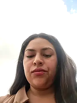 Snapshot of DULCE__26 chatting on 02/26/25, 04:14 DULCE  26 online show from 02/26/25, 04:14
