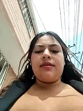 Snapshot of DULCE__26 chatting on 03/04/25, 02:53 DULCE  26 online show from 03/04/25, 02:53
