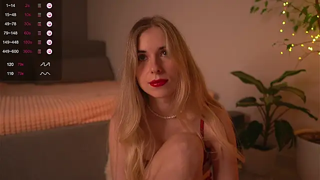 Snapshot of lorrie_love_story chatting on 12/31/24, 09:06 lorrie love story online show from 12/31/24, 09:06