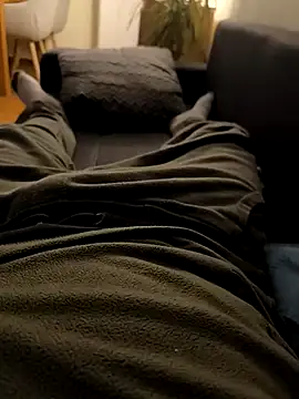 OdinWolf1990 online show from 11/18/25, 06:07