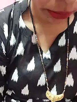 Urmila bhabhii online show from 02/08/25, 04:03