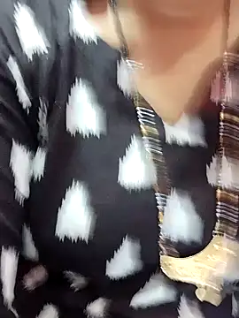 Urmila bhabhii online show from 02/08/25, 11:44