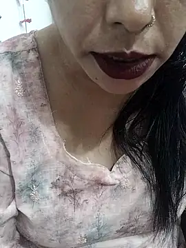 Urmila bhabhii online show from 12/18/25, 03:45