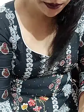 Urmila bhabhii online show from 06/07/26, 03:54