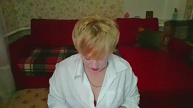 Snapshot of Nance_Margie chatting on 02/19/25, 07:17 Nance Margie online show from 02/19/25, 07:17