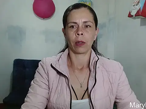 Snapshot of Marilyn_xxxx chatting on 04/27/26, 06:28 Marilyn xxxx online show from 04/27/26, 06:28