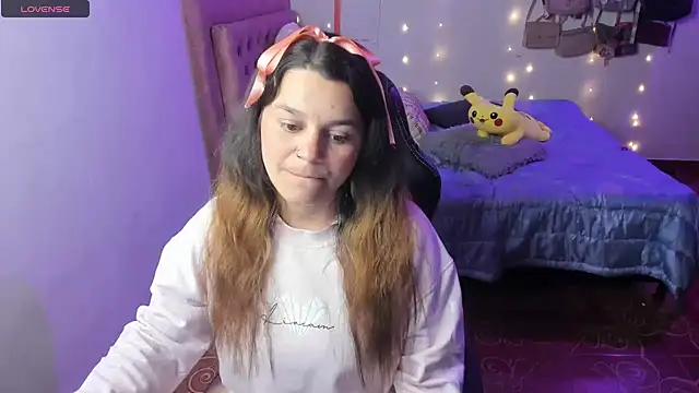 Sabrina Hall  online show from 02/05/25, 03:55