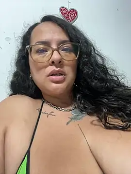 KarllaWalker online show from 06/09/26, 01:17