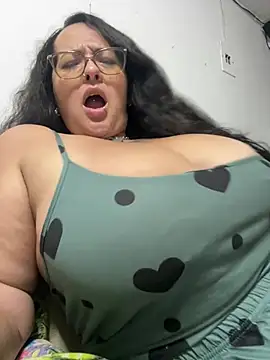 KarllaWalker online show from 06/22/26, 12:45