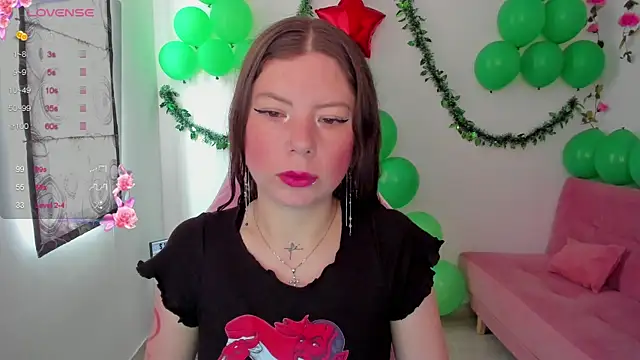 Susana garcia  online show from 12/12/24, 03:27