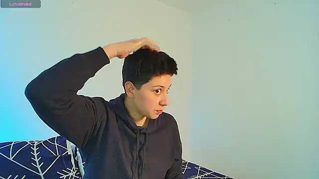 aron wi online show from 03/04/25, 04:09