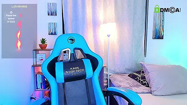 aron wi online show from 10/10/25, 03:27