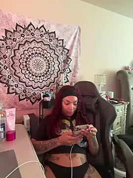 butterflybootyy online show from 12/16/24, 06:49