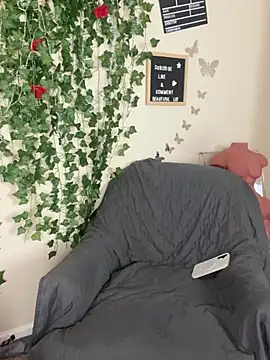 butterflybootyy online show from 02/07/25, 05:20