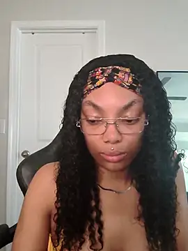 butterflybootyy online show from 04/27/26, 06:06