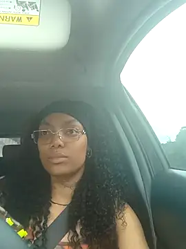 butterflybootyy online show from 04/28/26, 11:54