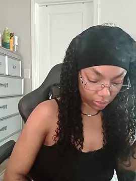 butterflybootyy online show from 04/29/26, 02:10