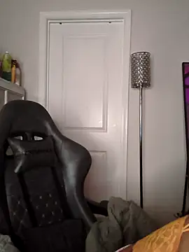 butterflybootyy online show from 05/09/26, 07:13