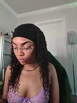 butterflybootyy online show from 05/15/26, 11:17