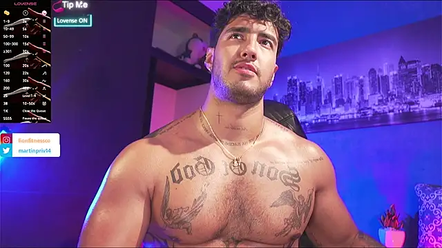 Snapshot of JACOB_MARTINS chatting on 11/20/25, 08:30 JACOB MARTINS online show from 11/20/25, 08:30