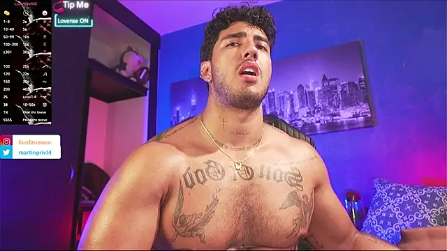 Snapshot of JACOB_MARTINS chatting on 11/25/25, 08:42 JACOB MARTINS online show from 11/25/25, 08:42