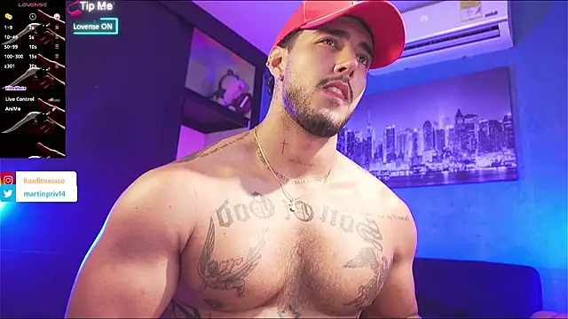 Snapshot of JACOB_MARTINS chatting on 02/01/26, 04:49 JACOB MARTINS online show from 02/01/26, 04:49