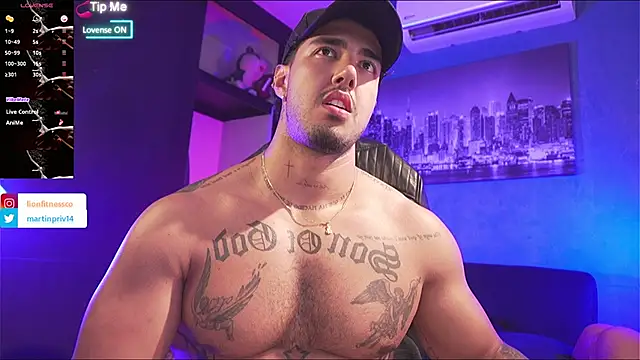 Snapshot of JACOB_MARTINS chatting on 02/13/26, 10:06 JACOB MARTINS online show from 02/13/26, 10:06