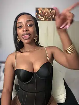 Snapshot of BhadBhad_Kitty chatting on 09/20/25, 10:44 BhadBhad Kitty online show from 09/20/25, 10:44