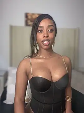 Snapshot of BhadBhad_Kitty chatting on 10/09/25, 06:00 BhadBhad Kitty online show from 10/09/25, 06:00