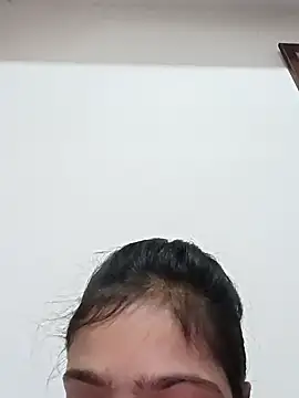 Snapshot of Riyu_05 chatting on 12/14/24, 06:56 Riyu 05 online show from 12/14/24, 06:56