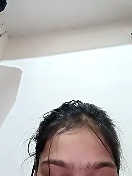 Snapshot of Riyu_05 chatting on 01/02/25, 10:16 Riyu 05 online show from 01/02/25, 10:16