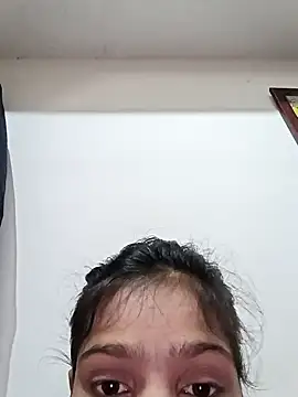 Snapshot of Riyu_05 chatting on 01/16/25, 06:56 Riyu 05 online show from 01/16/25, 06:56