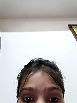 Snapshot of Riyu_05 chatting on 01/18/25, 09:56 Riyu 05 online show from 01/18/25, 09:56