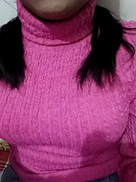 Snapshot of Riyu_05 chatting on 01/20/25, 07:04 Riyu 05 online show from 01/20/25, 07:04