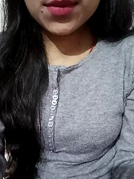 Snapshot of Riyu_05 chatting on 02/03/25, 06:56 Riyu 05 online show from 02/03/25, 06:56