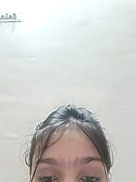 Snapshot of Riyu_05 chatting on 02/05/25, 10:19 Riyu 05 online show from 02/05/25, 10:19