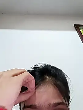 Snapshot of Riyu_05 chatting on 02/12/25, 06:19 Riyu 05 online show from 02/12/25, 06:19