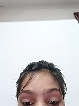 Snapshot of Riyu_05 chatting on 02/17/25, 06:42 Riyu 05 online show from 02/17/25, 06:42