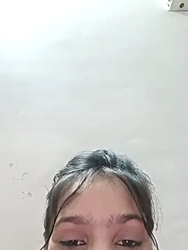 Snapshot of Riyu_05 chatting on 02/17/25, 09:46 Riyu 05 online show from 02/17/25, 09:46