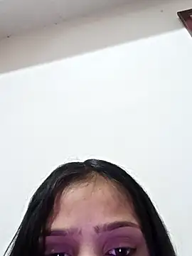 Snapshot of Riyu_05 chatting on 02/19/25, 07:06 Riyu 05 online show from 02/19/25, 07:06