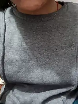 Snapshot of Riyu_05 chatting on 02/19/25, 10:12 Riyu 05 online show from 02/19/25, 10:12