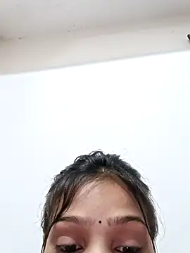 Snapshot of Riyu_05 chatting on 03/13/25, 06:26 Riyu 05 online show from 03/13/25, 06:26