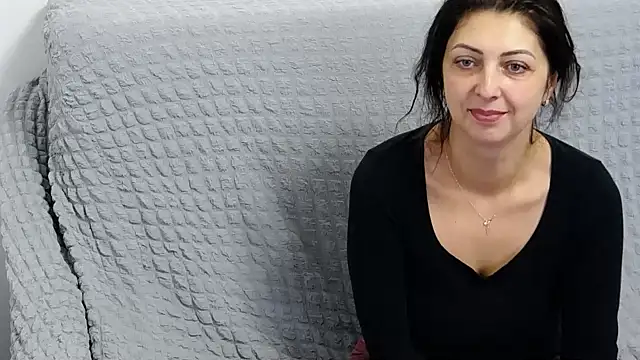 DivinSandra online show from 01/13/25, 11:30