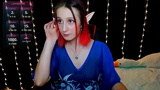 Snapshot of AgathaNoxe chatting on 01/07/25, 11:03 AgathaNoxe online show from 01/07/25, 11:03